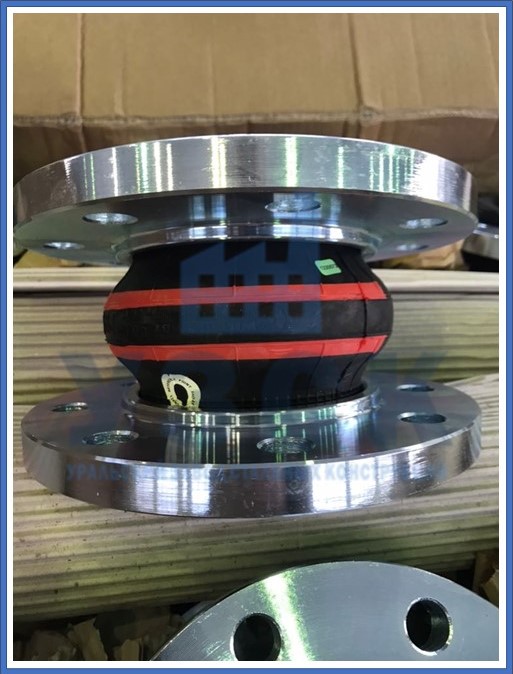 компенсатор резиновый фланцевый в Токмаке