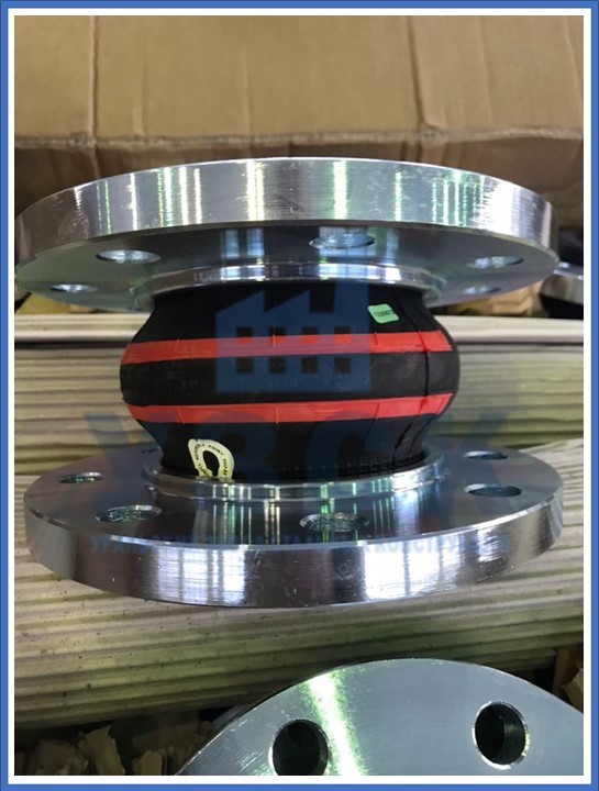 компенсатор резиновый фланцевый в Токмаке