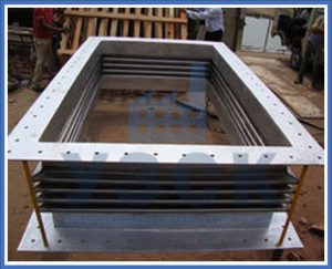 прямоугольные линзовые компенсаторы в Токмаке