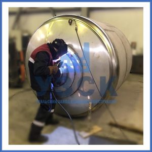 Купить баки и ёмкости из нержавеющей стали от завода УЗСК в Токмаке